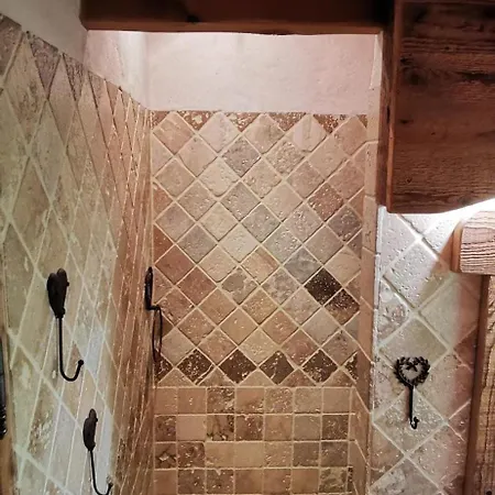 Petit Individuel De Caractère Megève