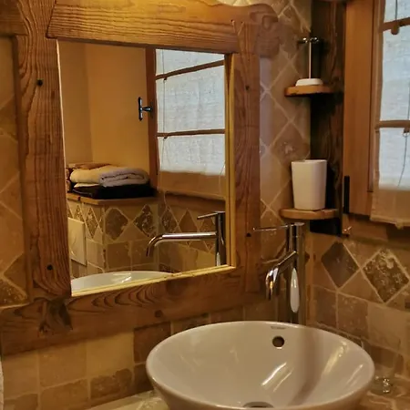 Petit Individuel De Caractere Megève